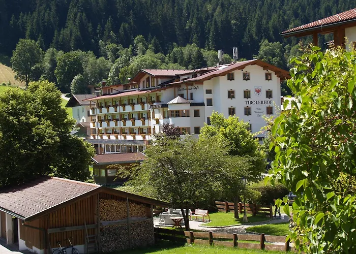 Landhotel Tirolerhof - Wildschoenau - Premium Card Im Sommer