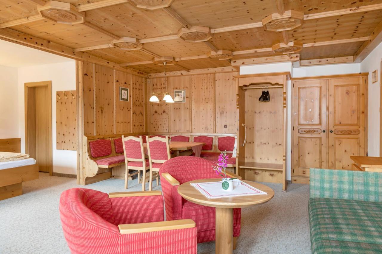 Tirolerhof Hotel 3*